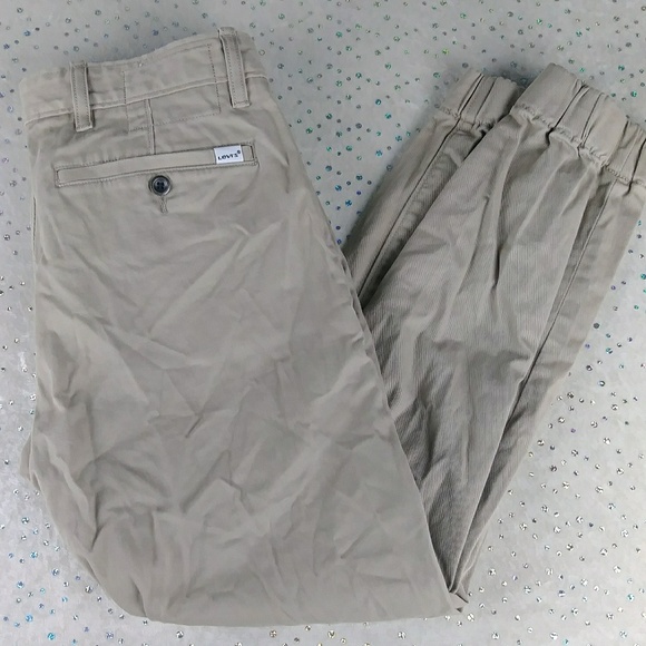 chinos with elastic ankles